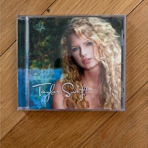 Taylor Swift Debut CD